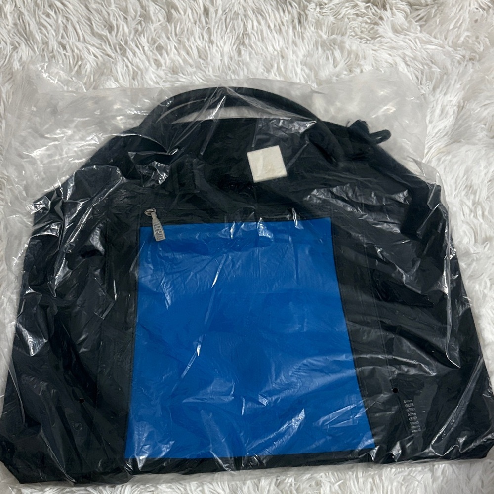 Vintage 00s Liz Claiborne Black & Blue Travel/Gym Bag